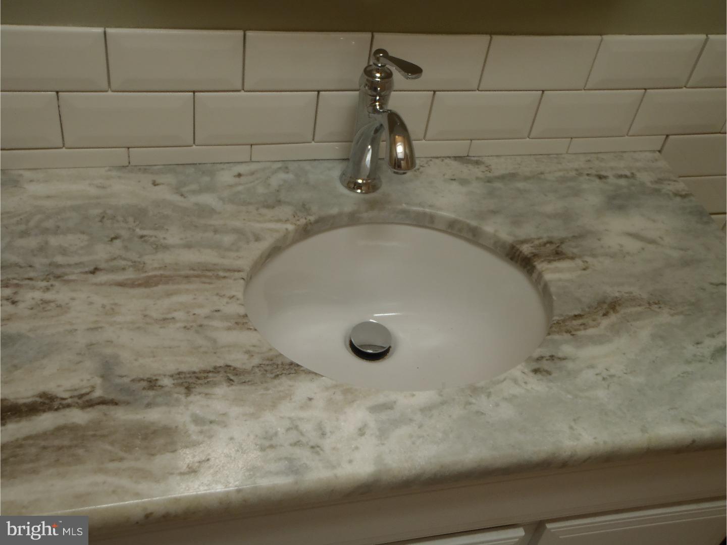 7360 Rugby Street Philadelphia, PA 19138 - Photo 17 of 25 Bathroom