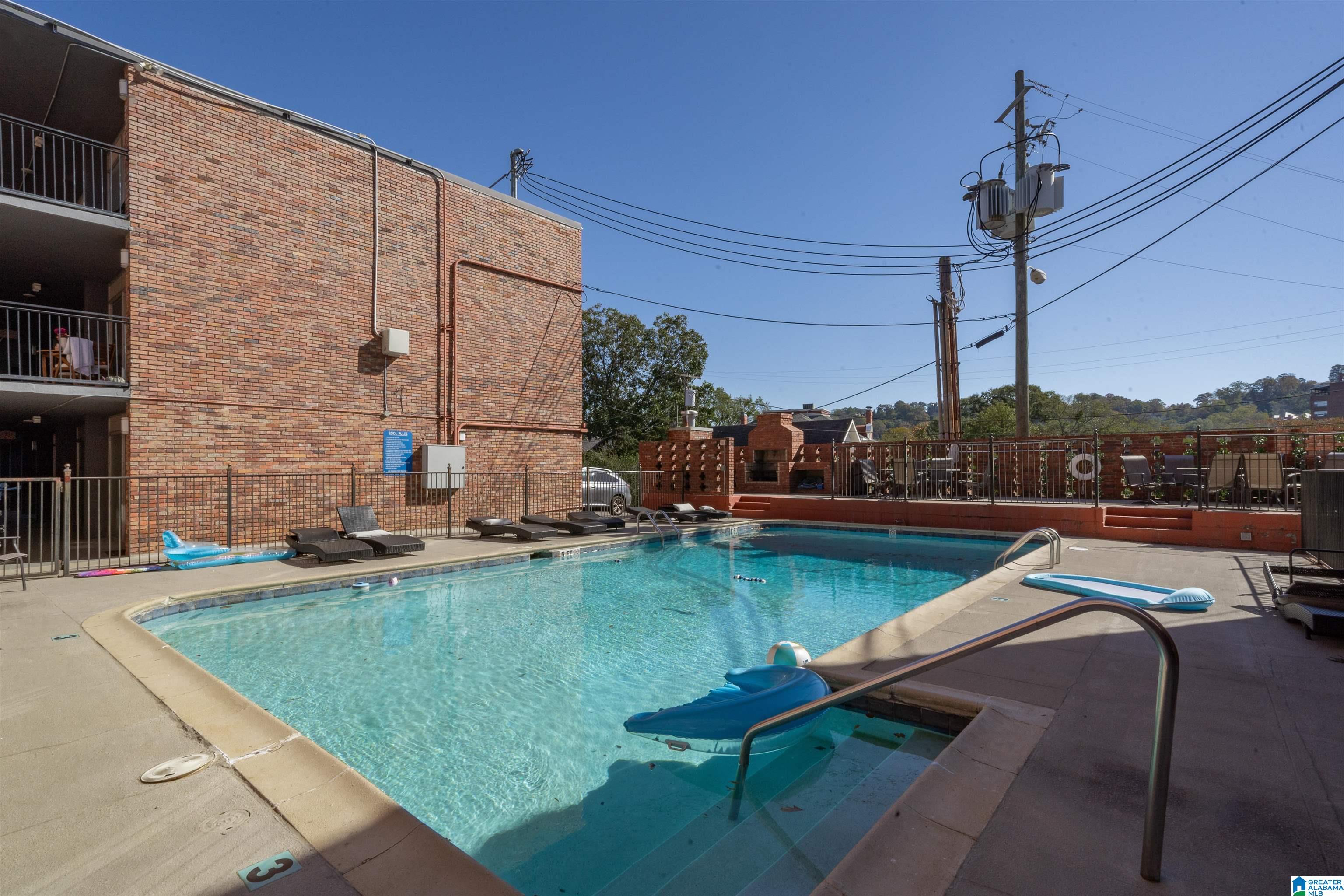 2990 Rhodes Circle South, Unit 318 Birmingham, AL 35205 - Photo 37 of 41