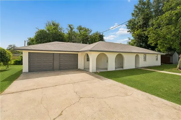 $235,000 | 158 East 7th Street, Reserve, LA 70084