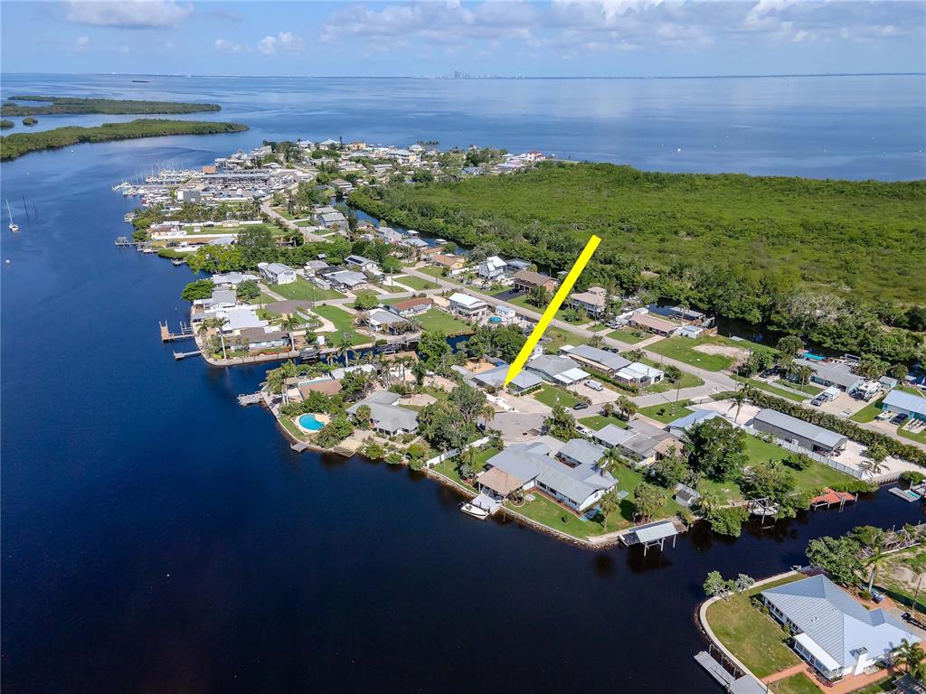 106 Steven Street Ruskin, FL 33570 - Photo 2 of 38
