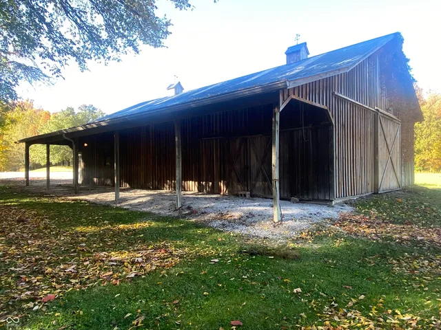 $480,000 | 5643 West County Road 525 South, Greencastle, IN 46135