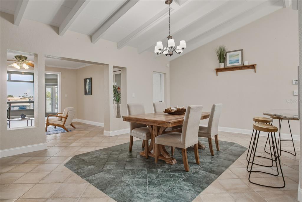 324 173rd Avenue North Redington Beach, FL 33708 - Photo 6 of 73