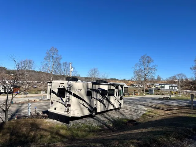 $1,750 | 62 Waterside Blue Ridge, Morganton, GA 30560