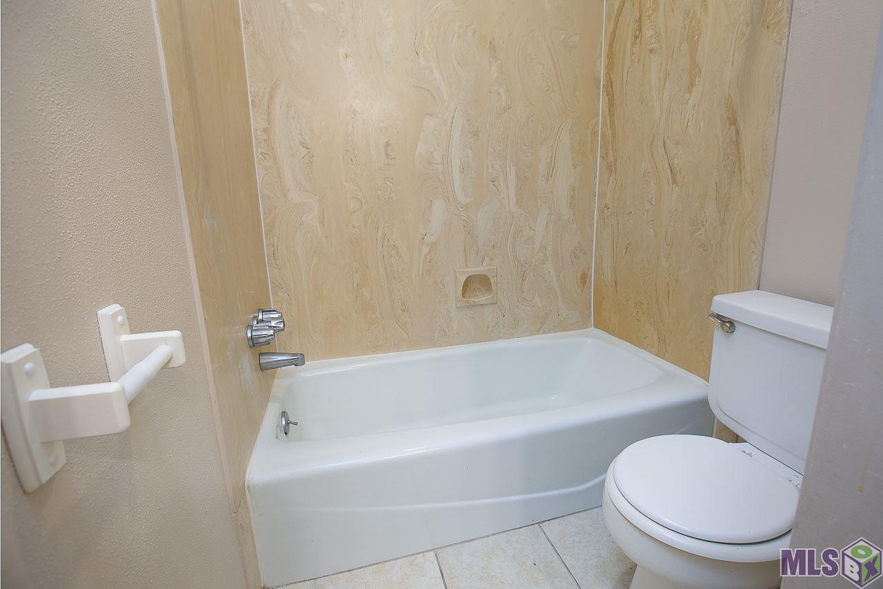 8741 Pecan Tree Drive Baton Rouge, LA 70810 - Photo 14 of 21 Gallery Image 14