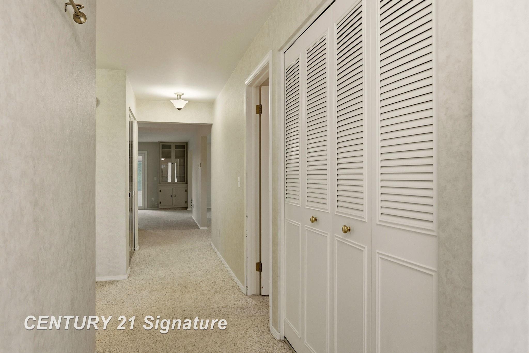 719 Kennely Road, Unit E78 Saginaw, MI 48609 - Photo 6 of 48