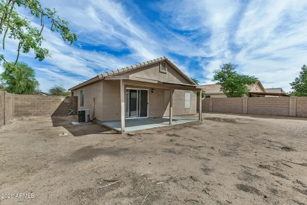$305,000 | 1181 West 4th Avenue, Apache Junction, AZ 85120