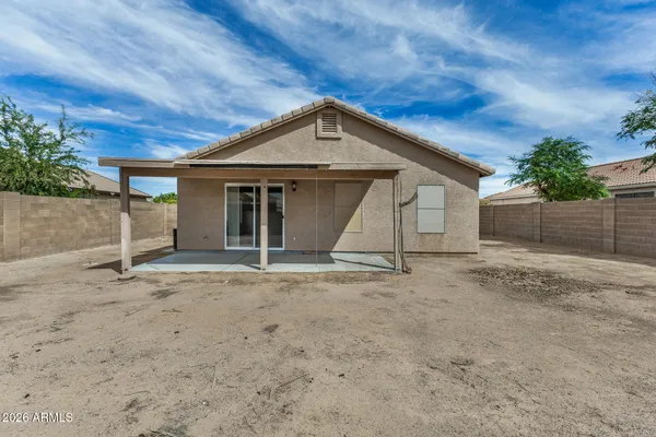 $305,000 | 1181 West 4th Avenue, Apache Junction, AZ 85120
