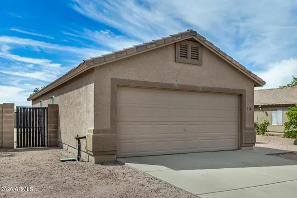 $305,000 | 1181 West 4th Avenue, Apache Junction, AZ 85120
