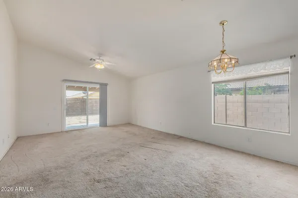 $305,000 | 1181 West 4th Avenue, Apache Junction, AZ 85120