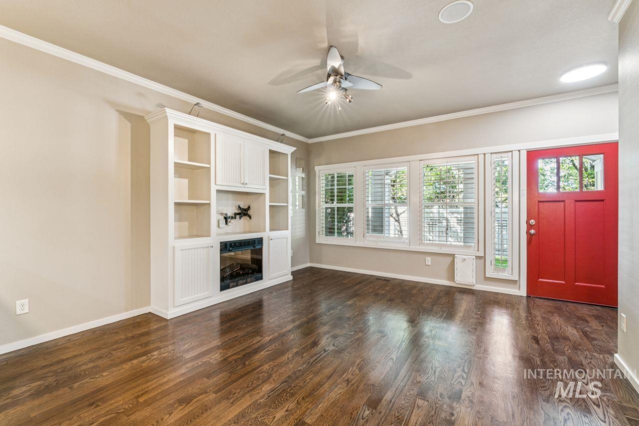 4378 North Five Mile Road Boise, ID 83704 - Photo 5 of 47 Gallery Image 5