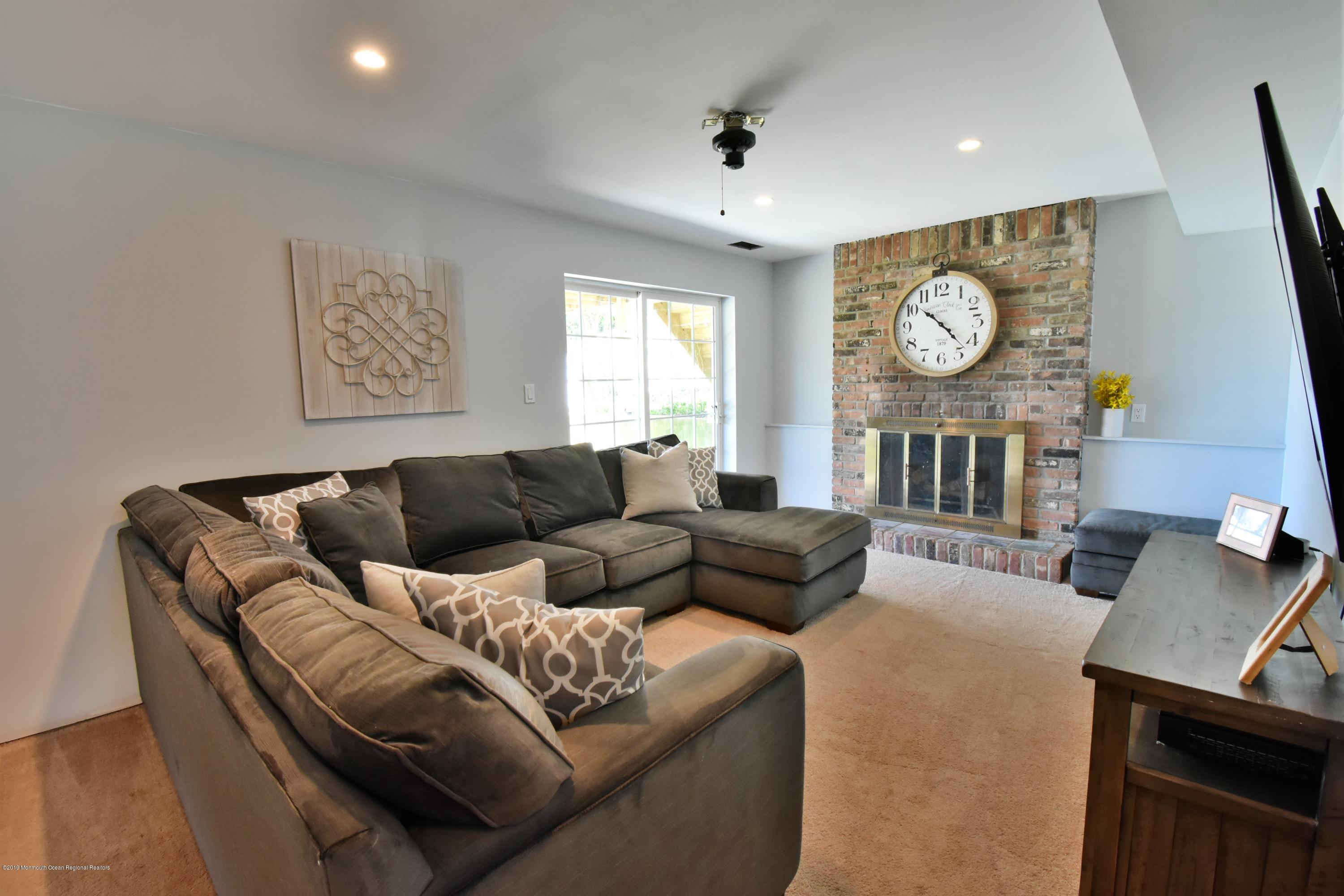 15 Lexington Road Howell, NJ 07731 - Photo 13 of 15 Family Room