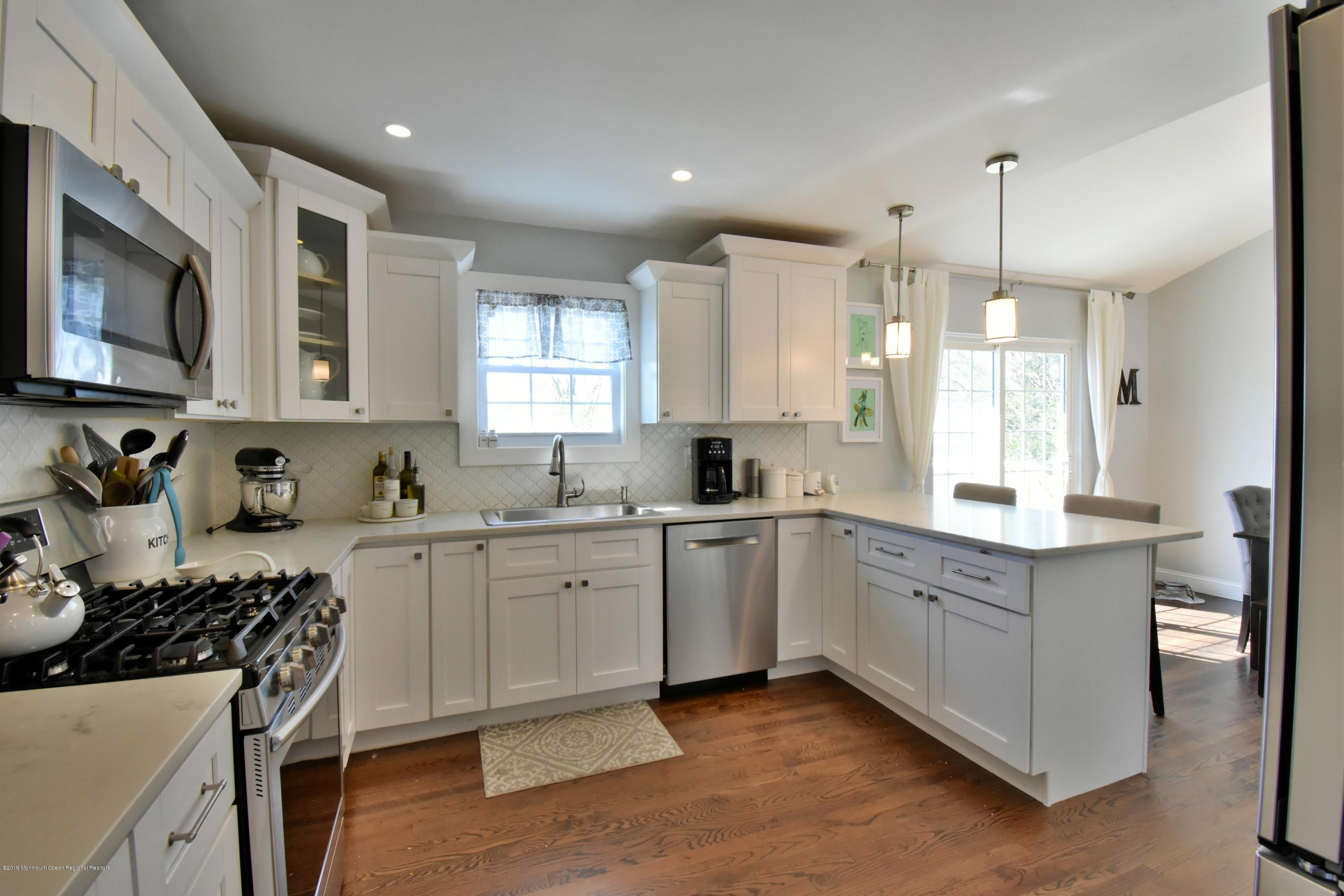 15 Lexington Road Howell, NJ 07731 - Photo 6 of 15 Kitchen view 2