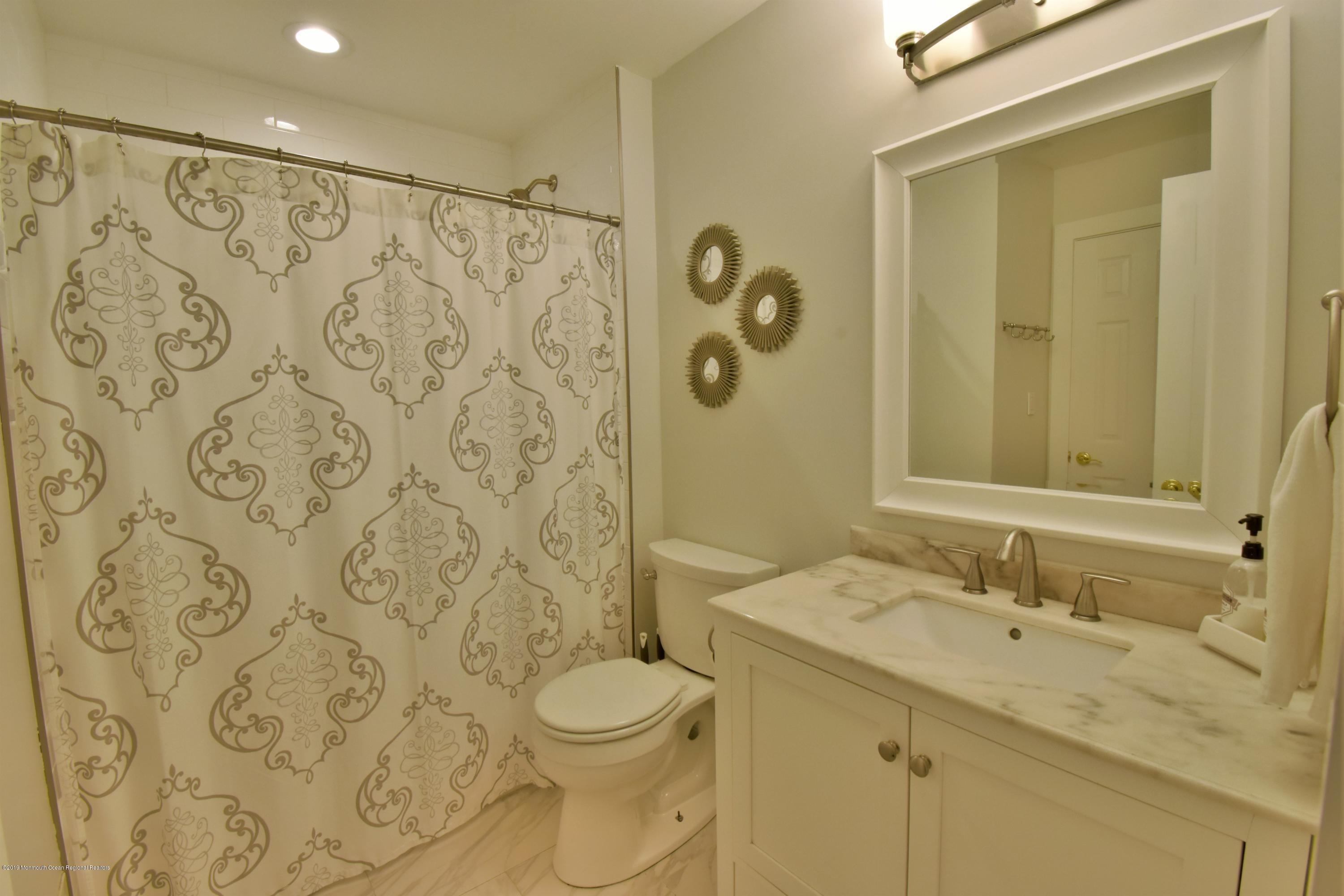 15 Lexington Road Howell, NJ 07731 - Photo 8 of 15 Bathroom