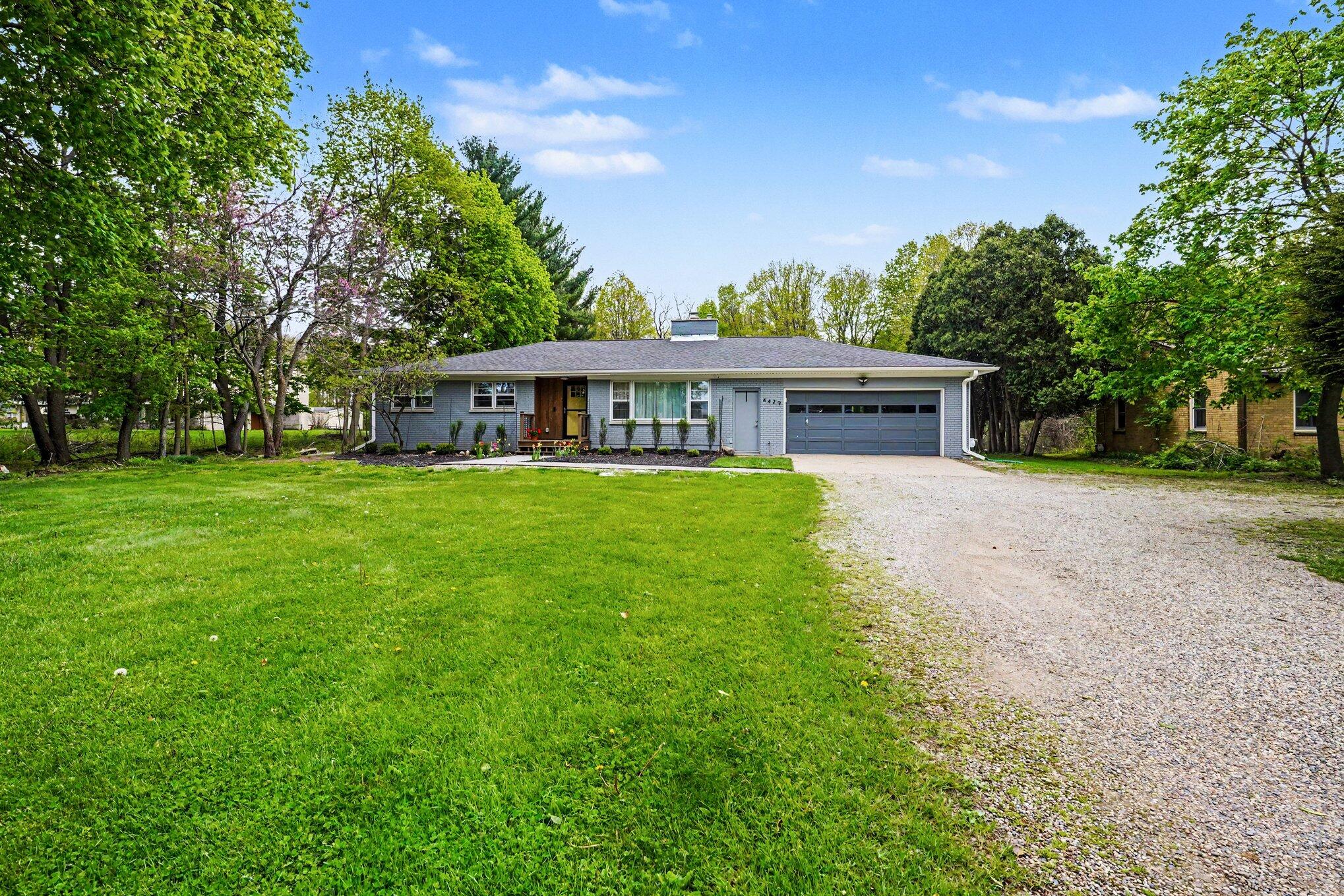 4429 Grand Prairie Road Kalamazoo, MI 49006 - Photo 21 of 29 003_file_8996
