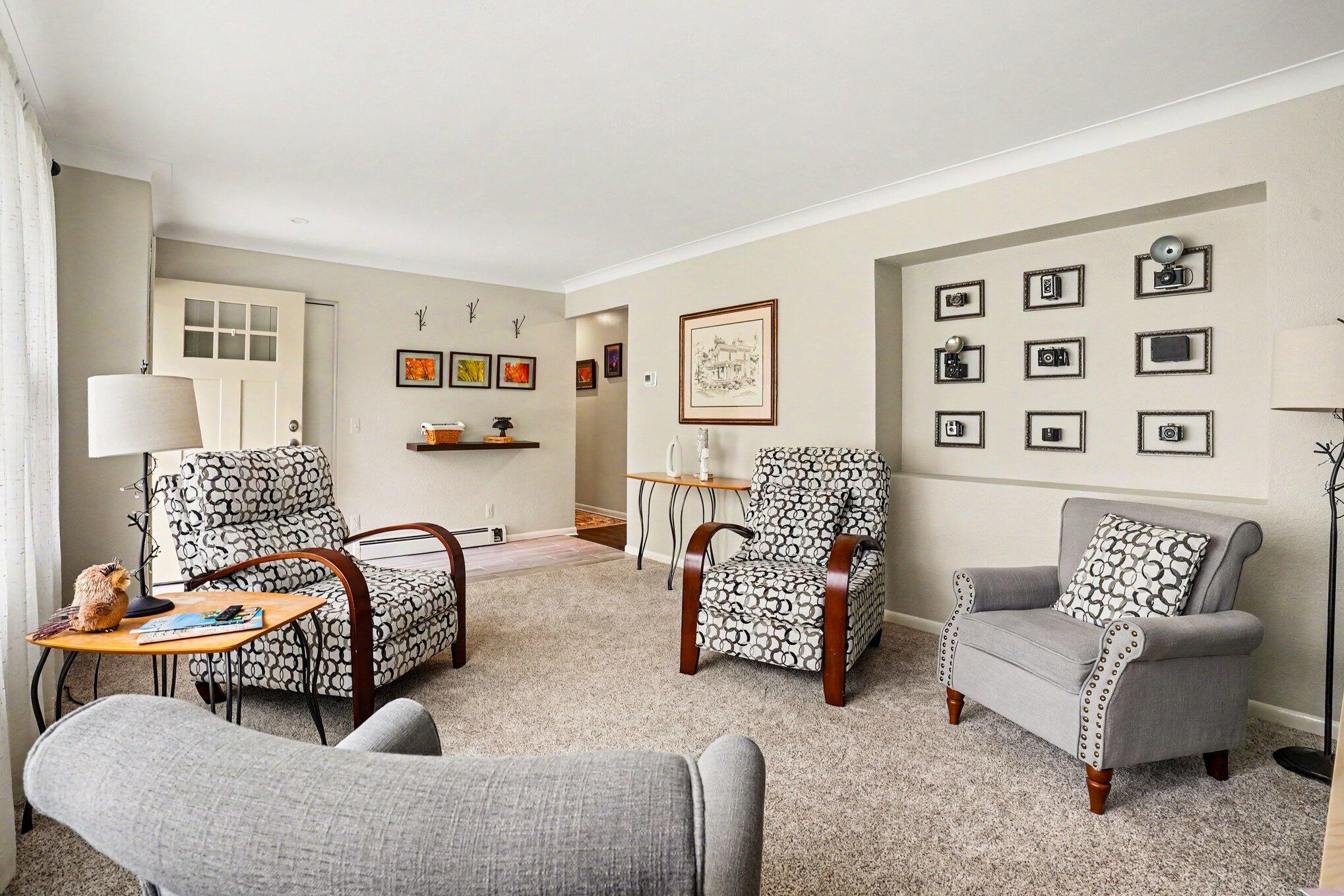 4429 Grand Prairie Road Kalamazoo, MI 49006 - Photo 5 of 29 011_file_6847
