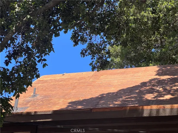 a view of mountain view with an outdoor space