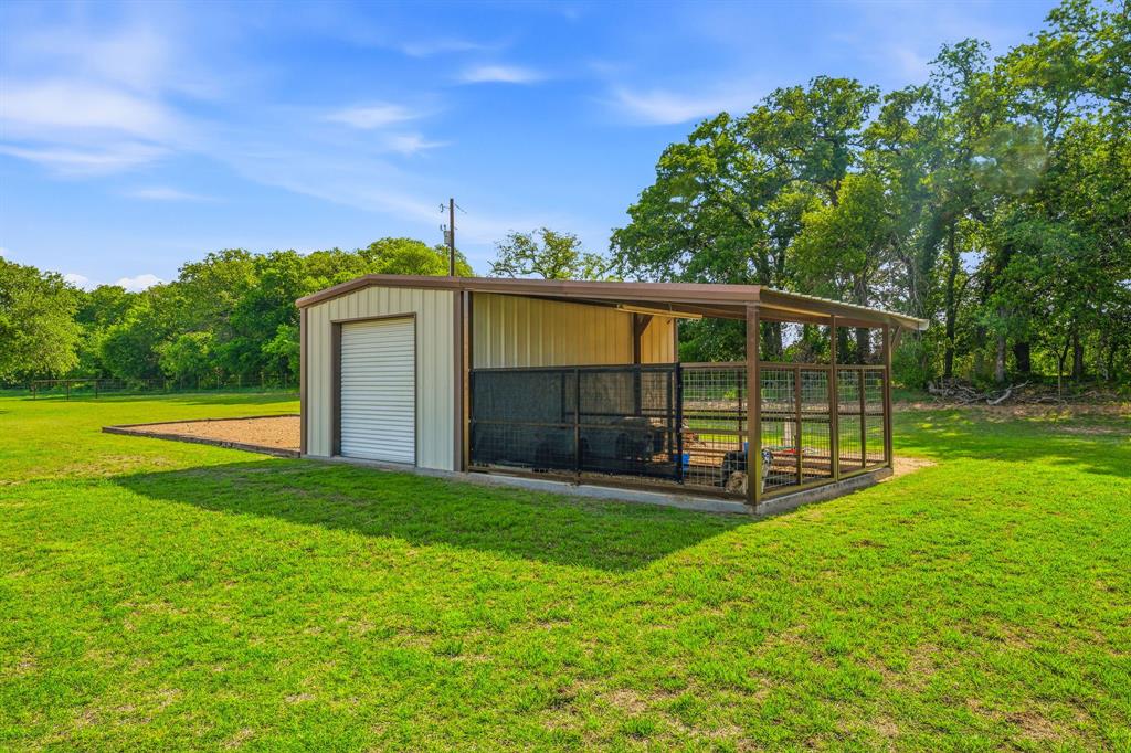2548 Fm 1496 Dublin, TX 76446 - Photo 25 of 40 a view of a house with backyard and sitting area