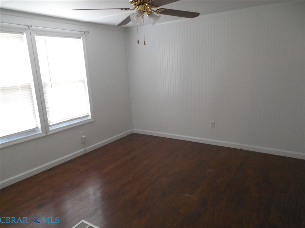 6165 Ark Road Gloucester, VA 23061 - Photo 12 of 16 Gallery Image 12