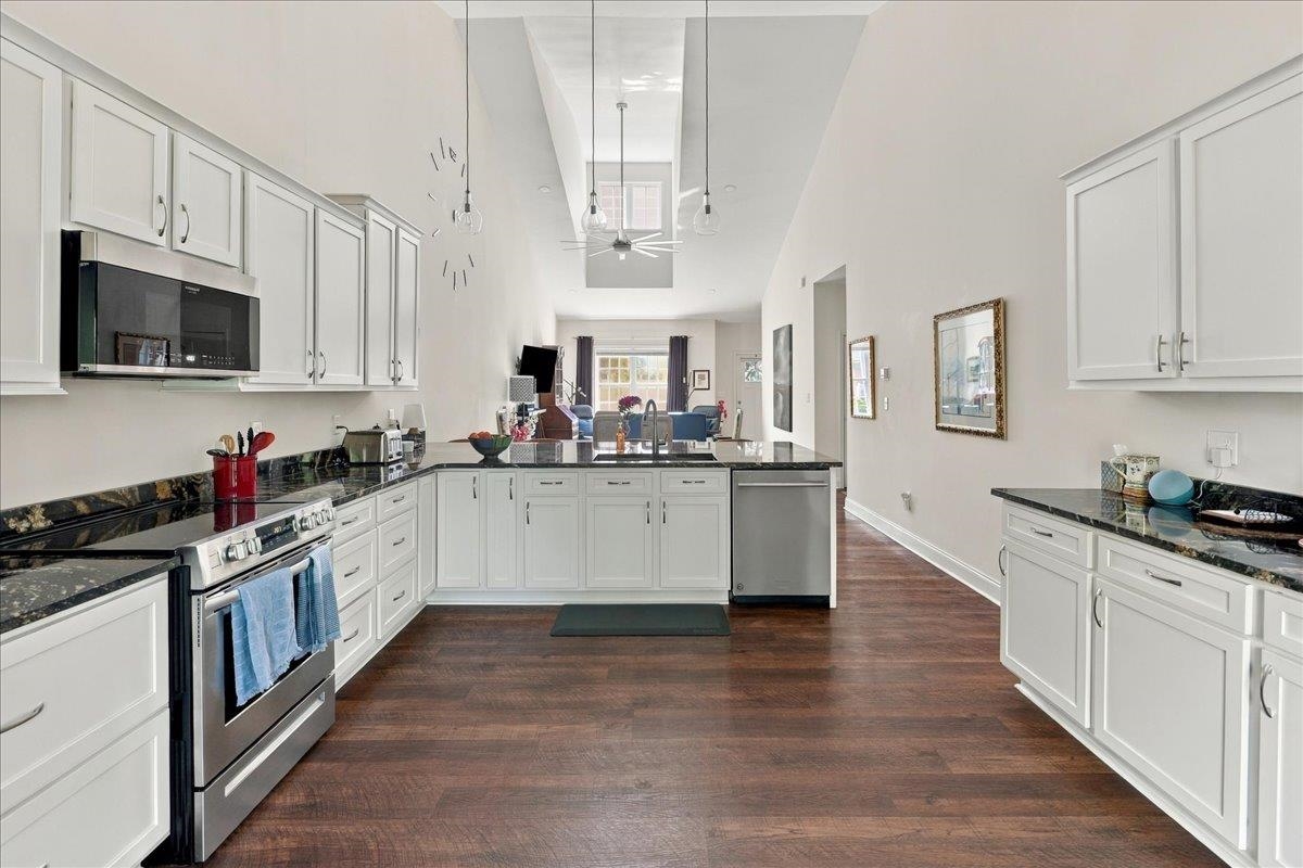 123 Overlook Road, Unit 9 Staunton, VA 24401 - Photo 8 of 47 Gallery Image 8
