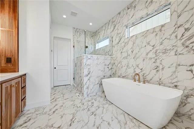 $1,071,319 | 17308 Earnshaw Street, Overland Park, KS 66221