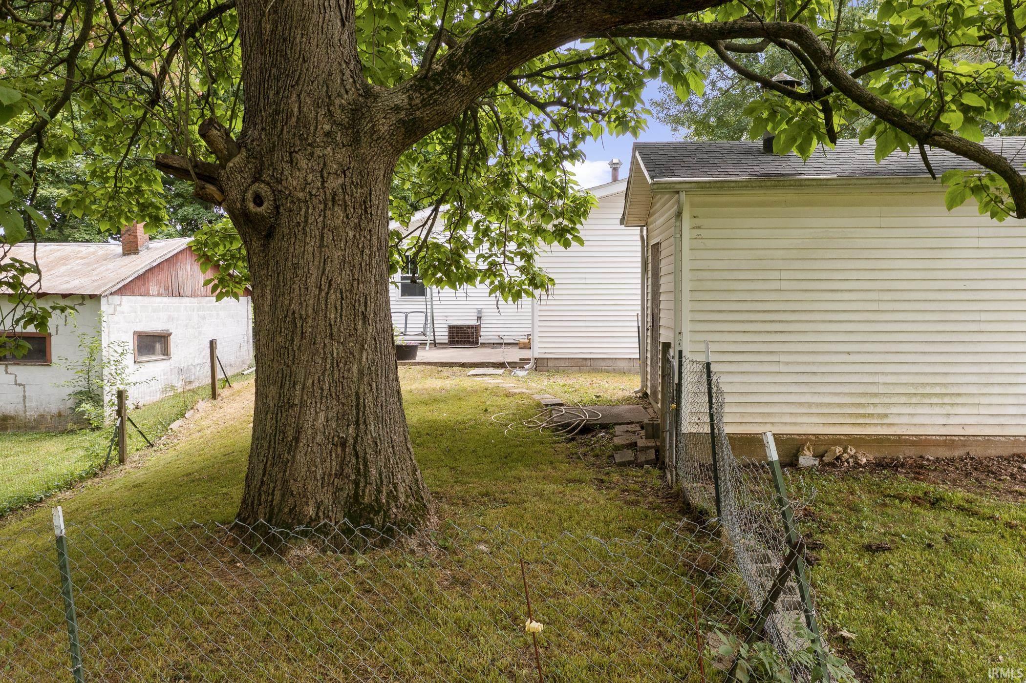 125 East State Road Mitchell, IN 47446 - Photo 24 of 28