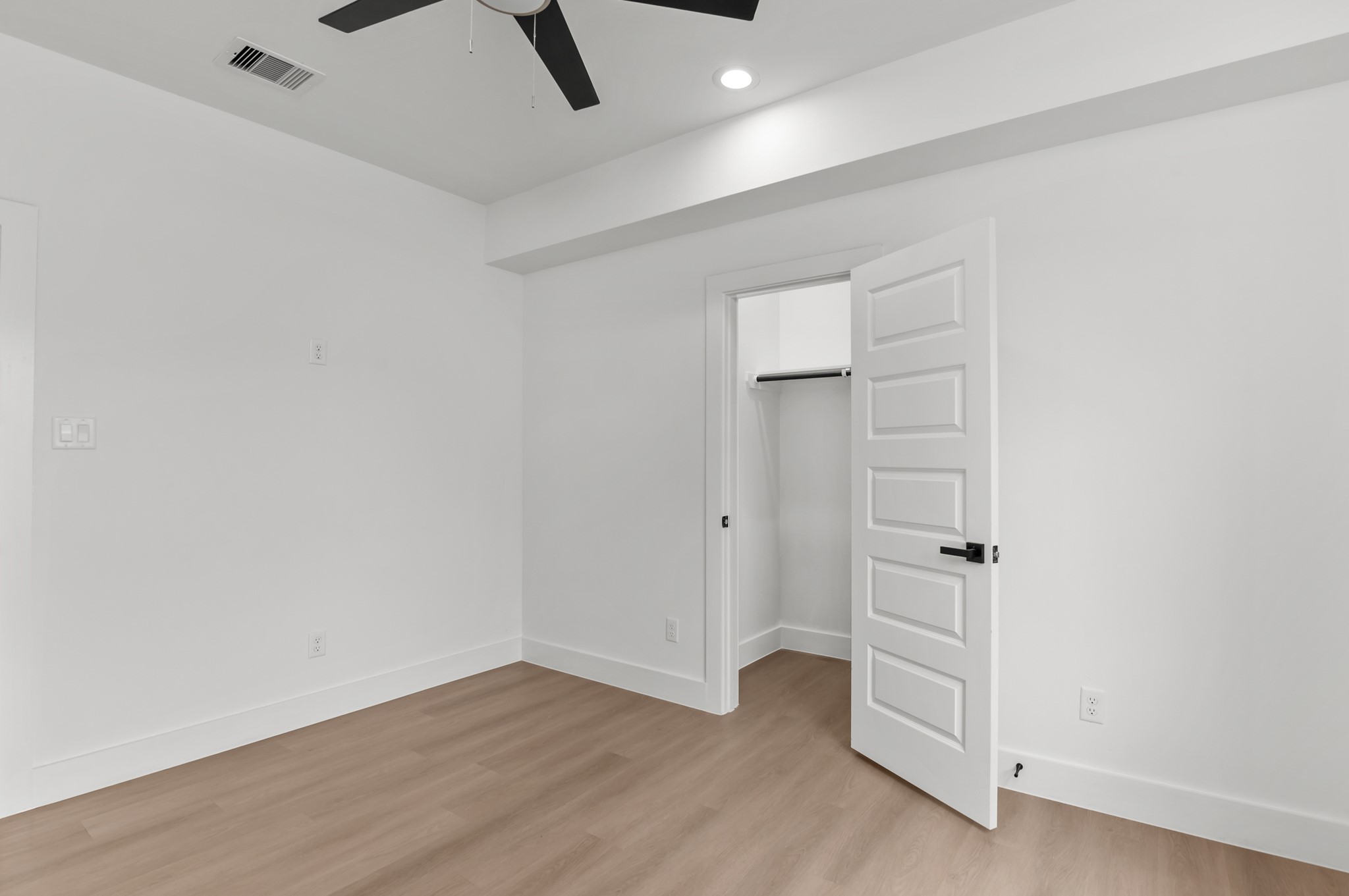 2316 McKee Street, Unit A Houston, TX 77009 - Photo 20 of 35