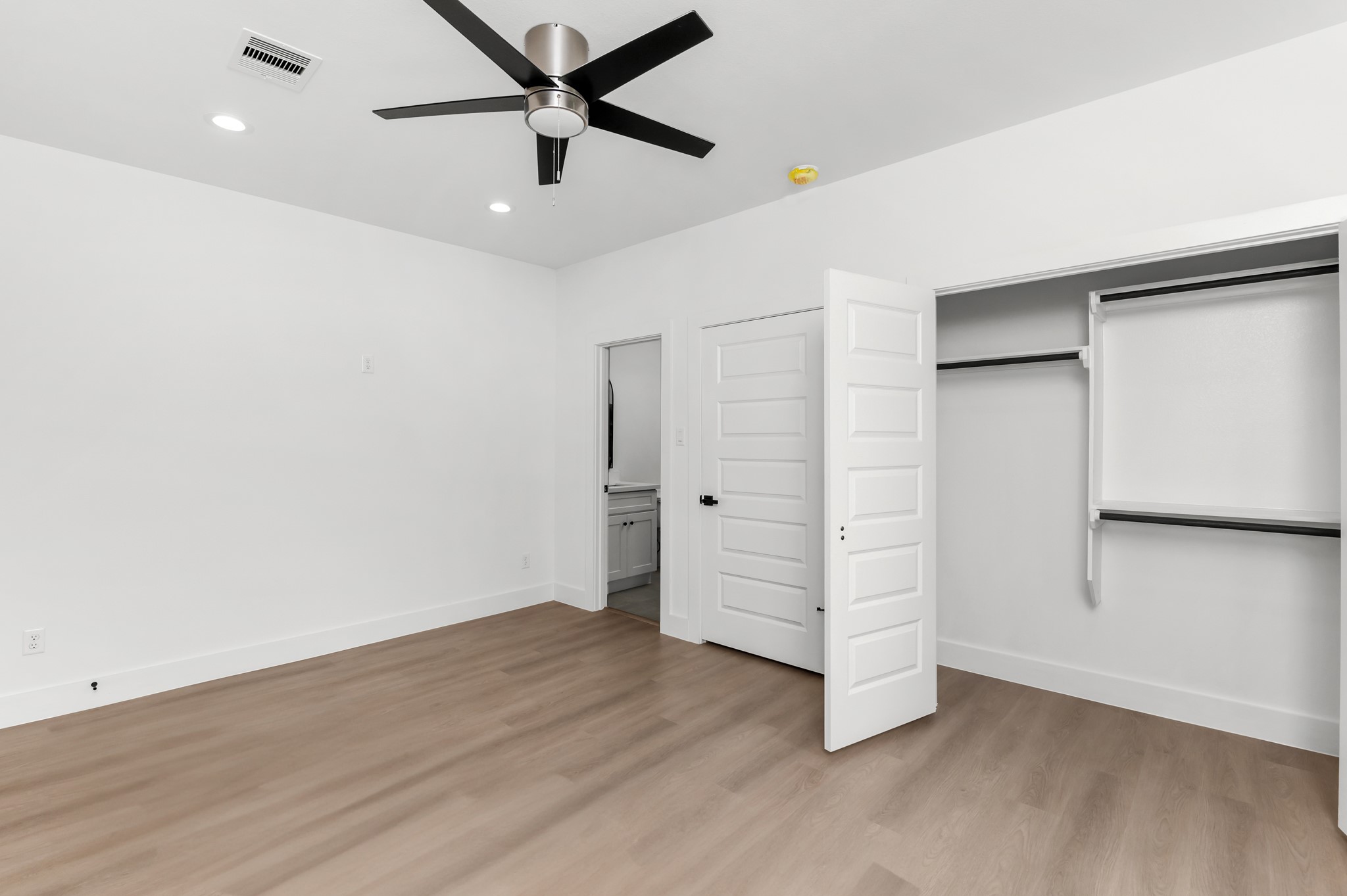 2316 McKee Street, Unit A Houston, TX 77009 - Photo 29 of 35
