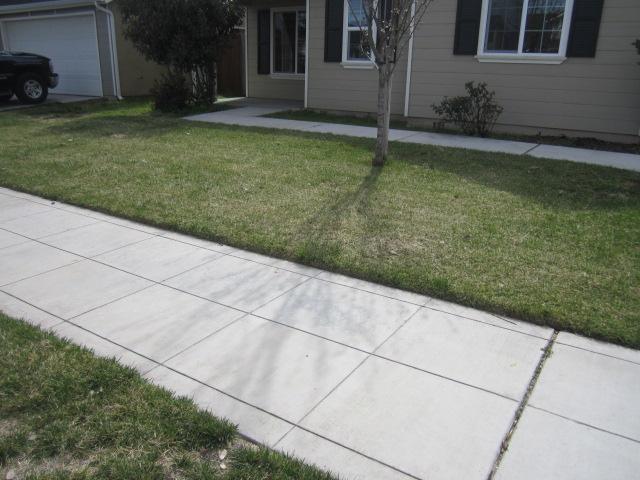 413 East Huntsman Avenue Reedley, CA 93654 - Photo 19 of 19 Gallery Image 19