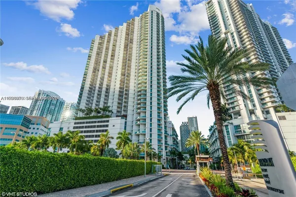 $3,450 | 350 South Miami Avenue, Unit 1605, Miami, FL 33130
