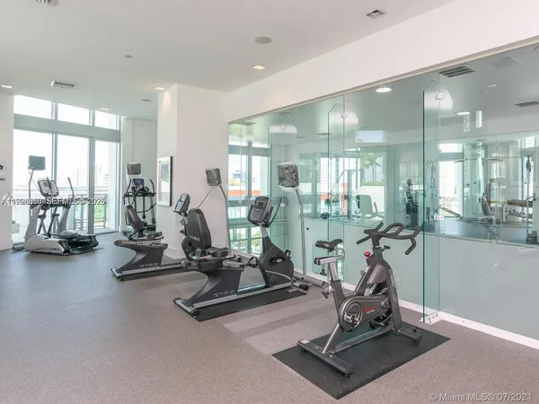 $3,450 | 350 South Miami Avenue, Unit 1605, Miami, FL 33130