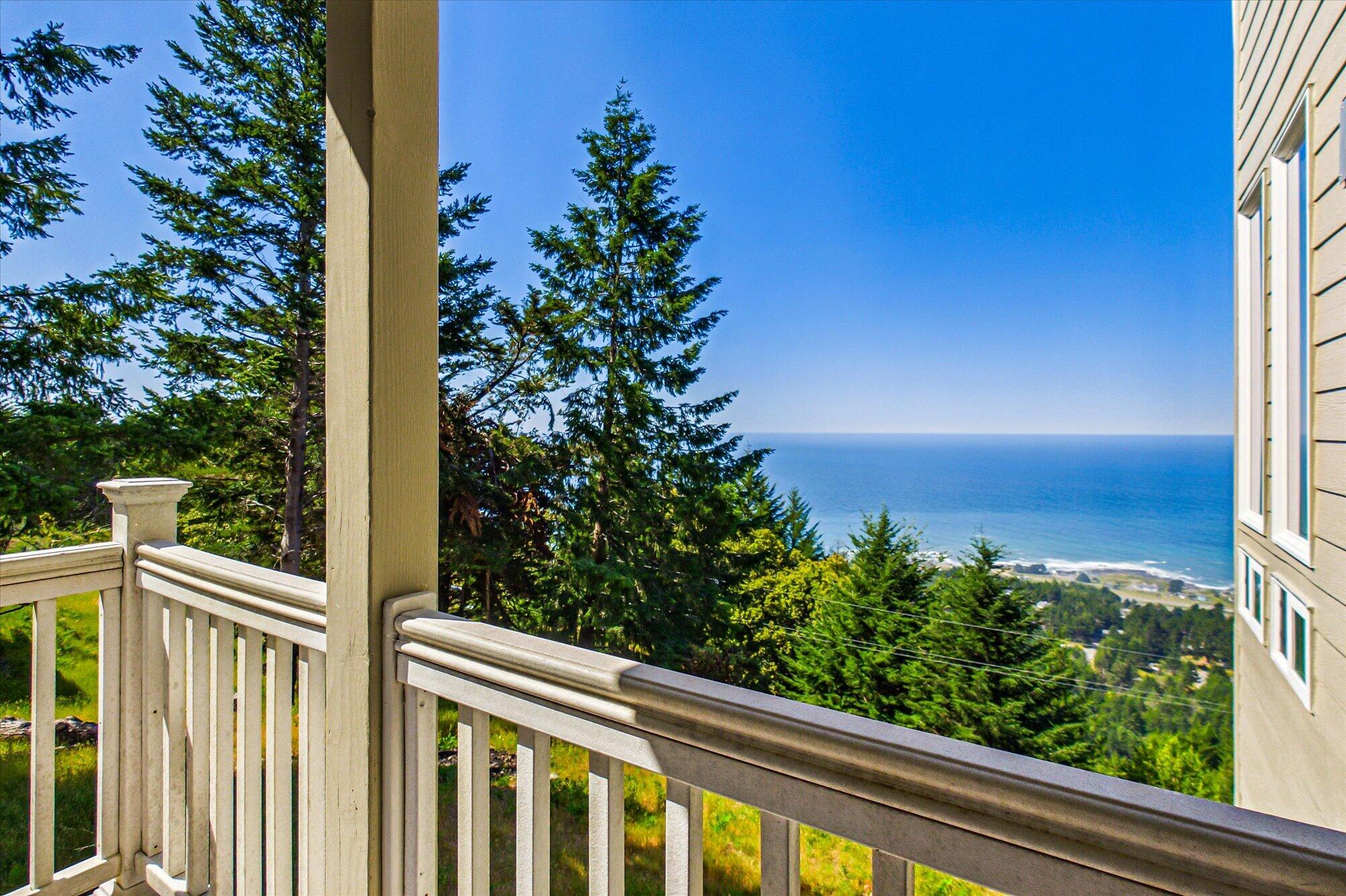 195 Parsons Road Whitethorn, CA 95589 - Photo 62 of 86
