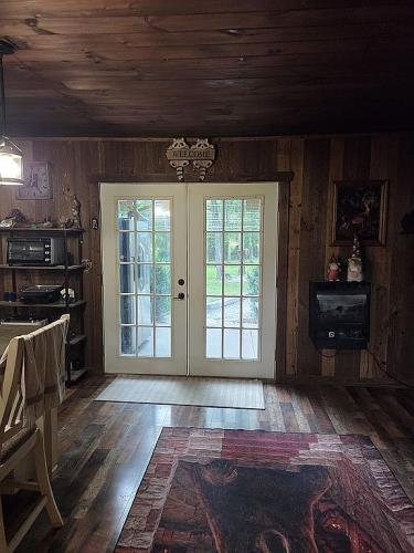 80 White-Durschlag Road Farmington, PA 15437 - Photo 1 of 26 Gallery Image 1