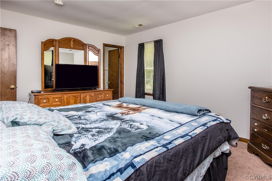 4281 Laurel Oak Road North Chesterfield, VA 23237 - Photo 10 of 16 Gallery Image 10