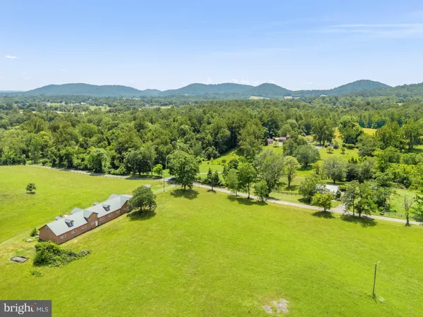 $3,200,000 | 156 Bear Wallow Road, Huntly, VA 22640