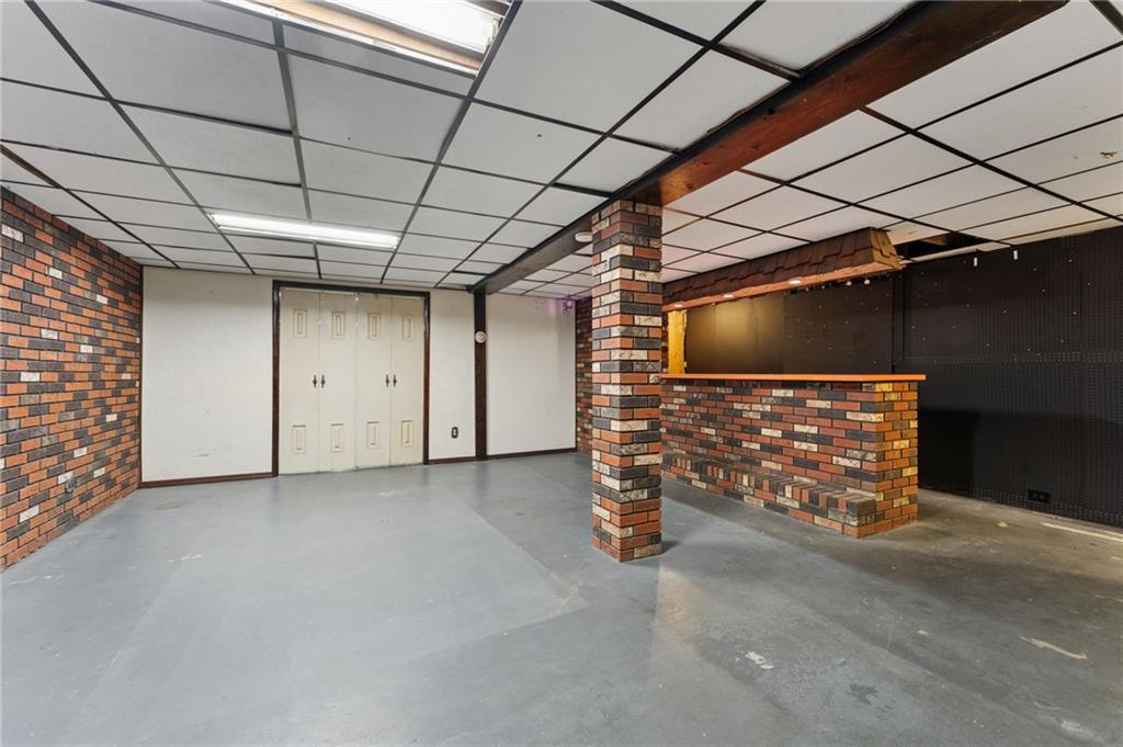 611 Alexander Avenue Monaca, PA 15061 - Photo 27 of 34 a view of empty room with garage
