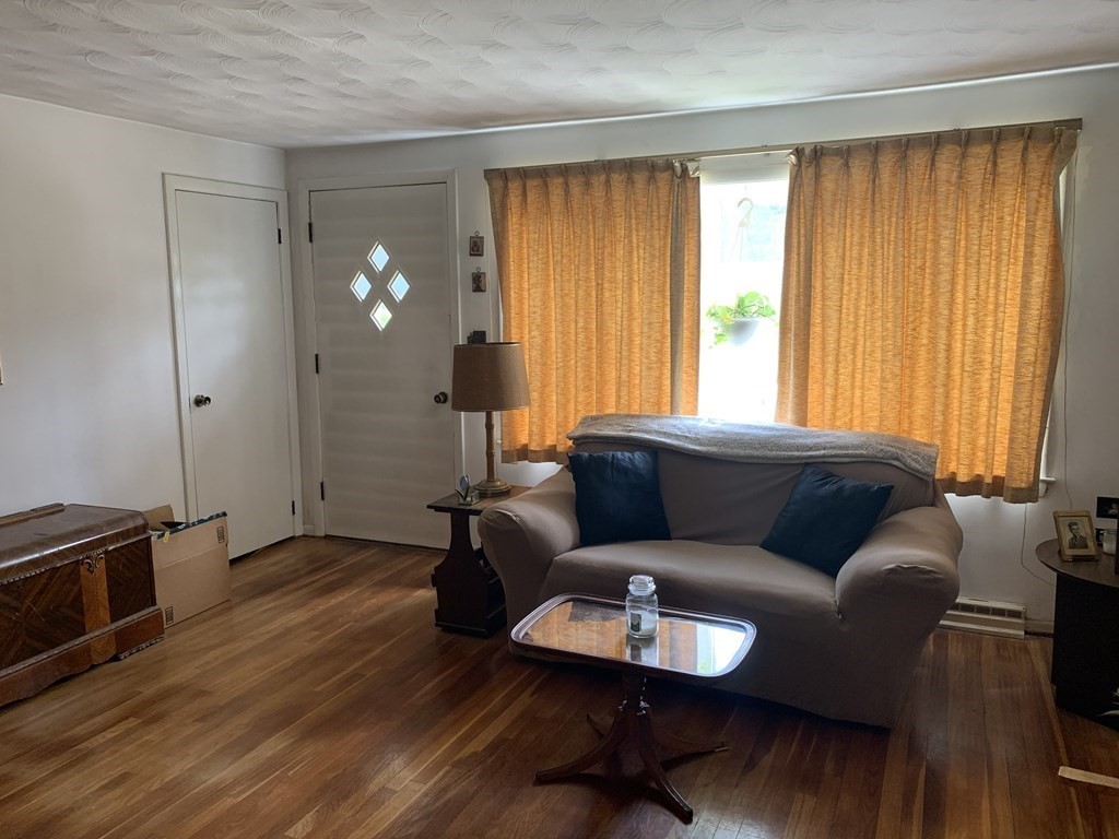 115 Lexington Road Billerica, MA 01821 - Photo 11 of 22