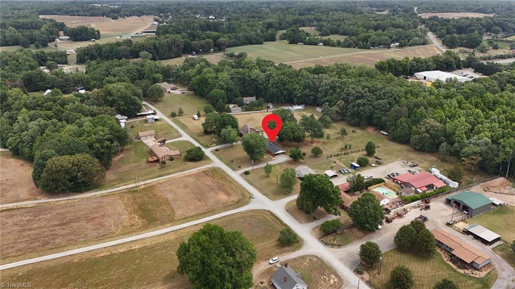 9771 Woodruff Road Kernersville, NC 27284 - Photo 38 of 46