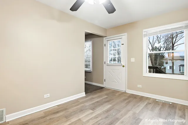 $295,000 | 1313 Cherokee Drive, Round Lake Beach, IL 60073