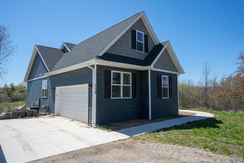 178 East Allen Road Howell, MI 48855 - Photo 2 of 42