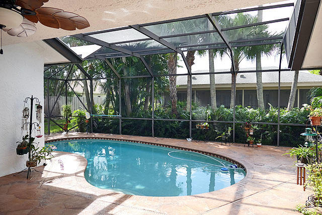 17291 Lake Park Road Boca Raton, FL 33487 - Photo 22 of 30 Pool