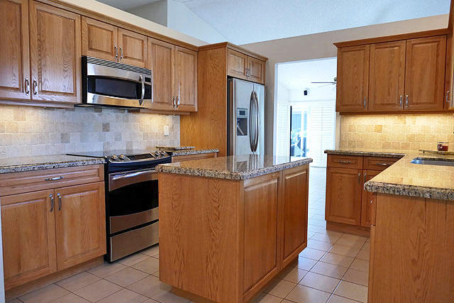 17291 Lake Park Road Boca Raton, FL 33487 - Photo 9 of 30 Kitchen