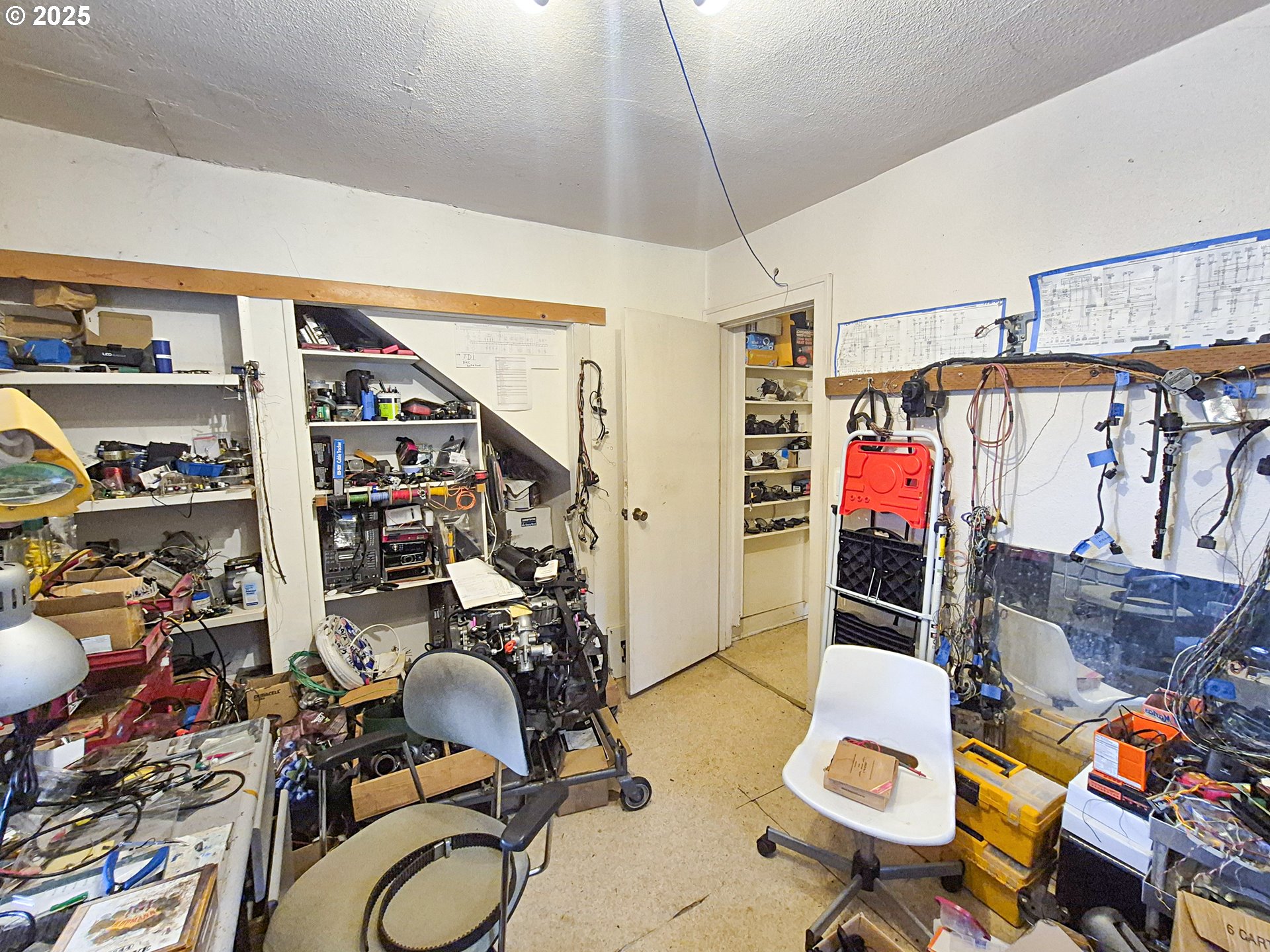 617 G Street Springfield, OR 97477 - Photo 13 of 26 a gym room with lots of gym equipment