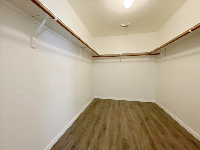 $1,975 | 15723 Crooked Arrow Drive, Sugar Land, TX 77498