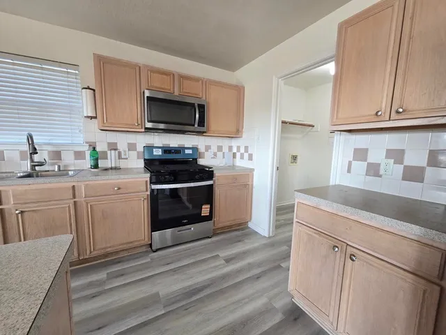 $1,975 | 15723 Crooked Arrow Drive, Sugar Land, TX 77498