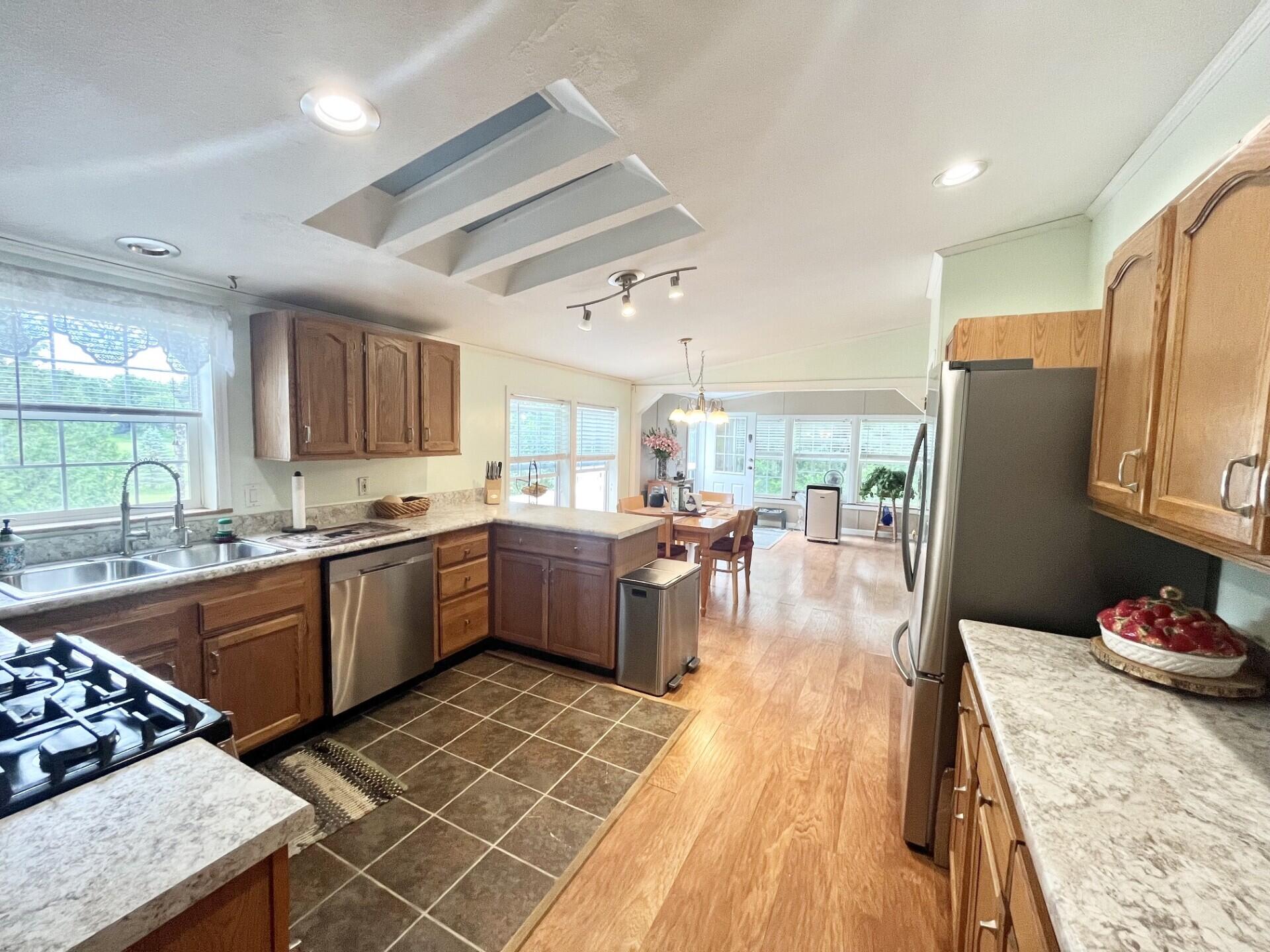 110 White Road Richmond, ME 04357 - Photo 35 of 63