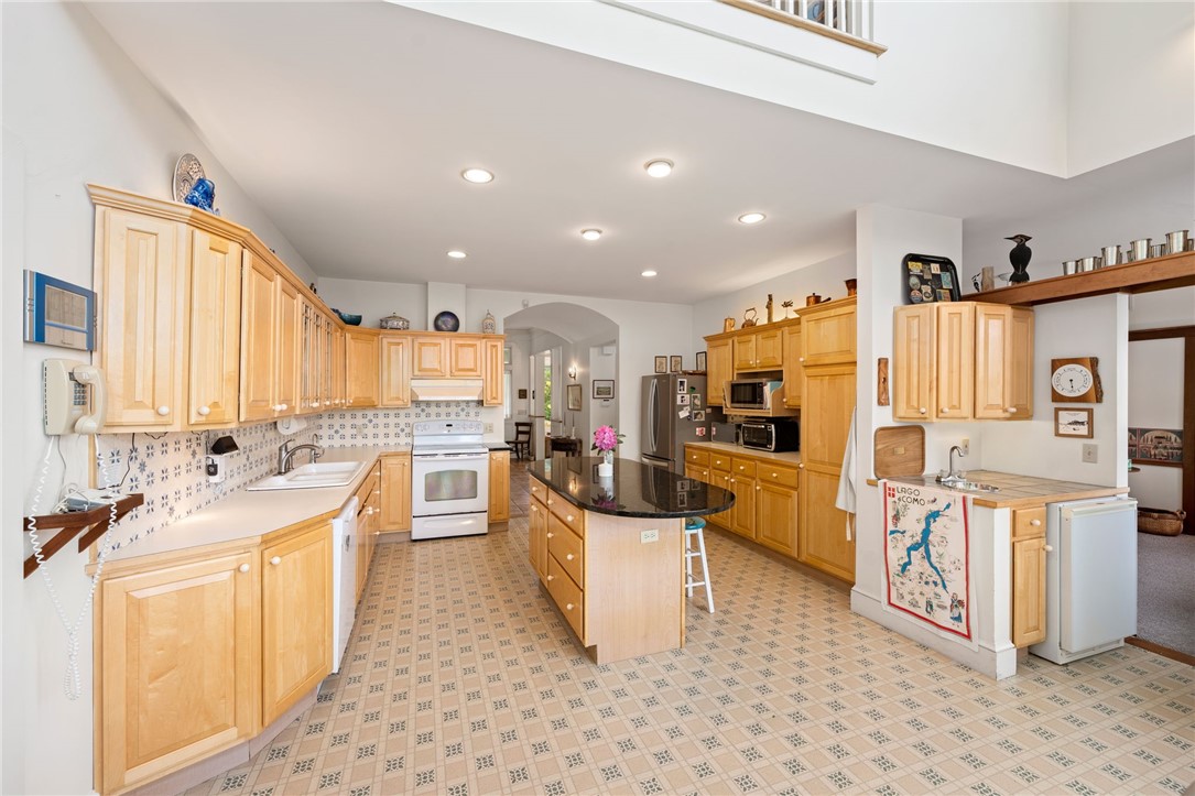 30 Whittier Road Jamestown, RI 02835 - Photo 20 of 38 Gallery Image 20