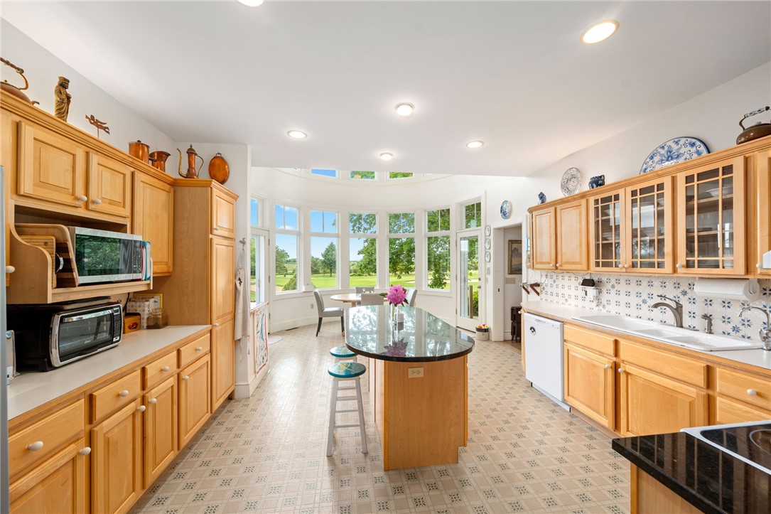 30 Whittier Road Jamestown, RI 02835 - Photo 21 of 38 Gallery Image 21