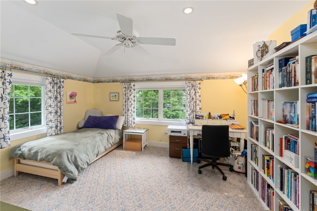 30 Whittier Road Jamestown, RI 02835 - Photo 25 of 38 Gallery Image 25