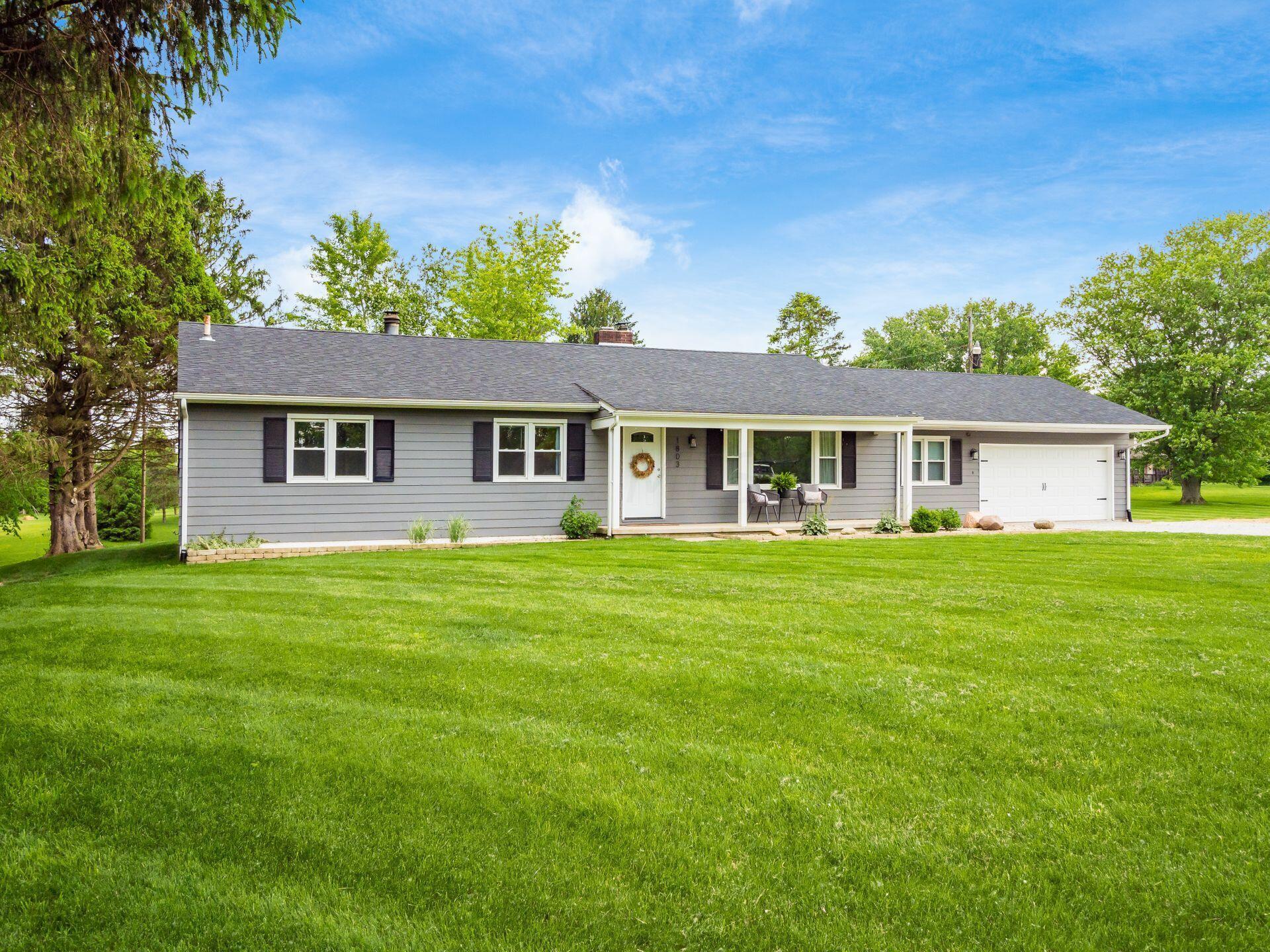 1803 Coonpath Road Northeast Lancaster, OH 43130 - Photo 3 of 33 002__C - 1803 Coonpath NE 073