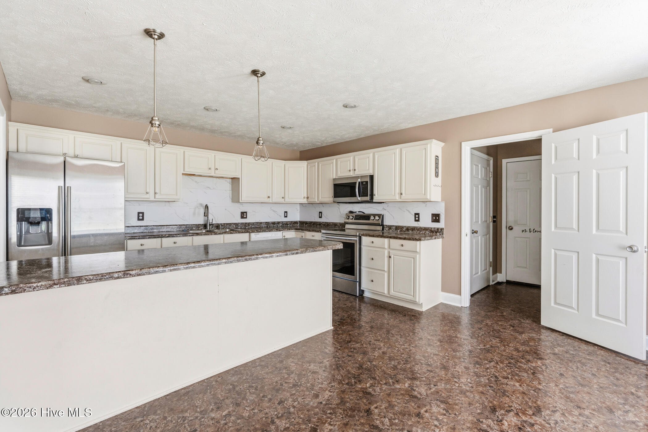 230 Colonial Drive Rockingham, NC 28379 - Photo 7 of 27